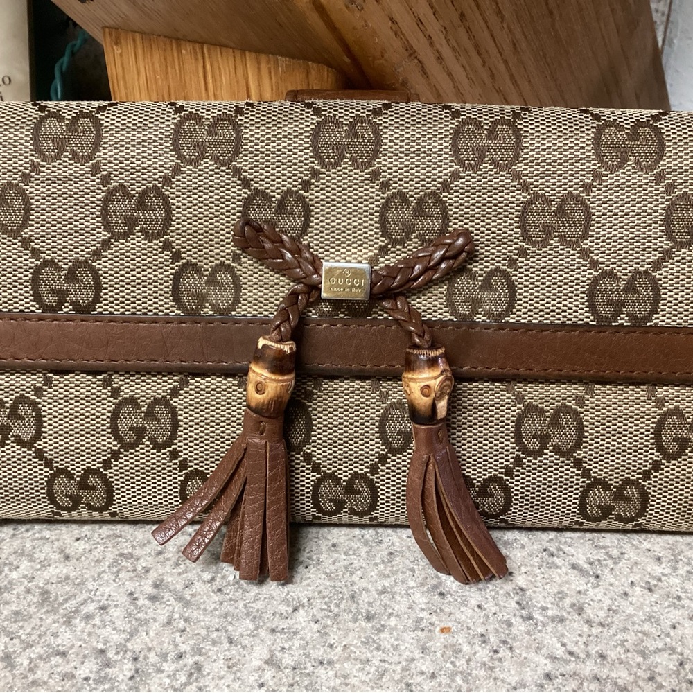 Authentic Gucci wallet.